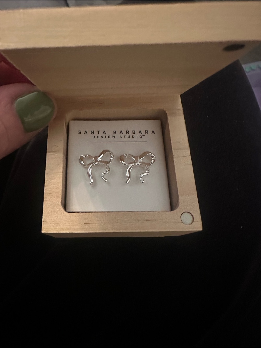 Santa Barbara Design Studio Darling Daughter Silver Bow Treasure Box Earrings